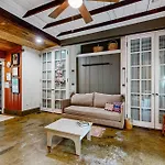 Little House Nashville - Guest House