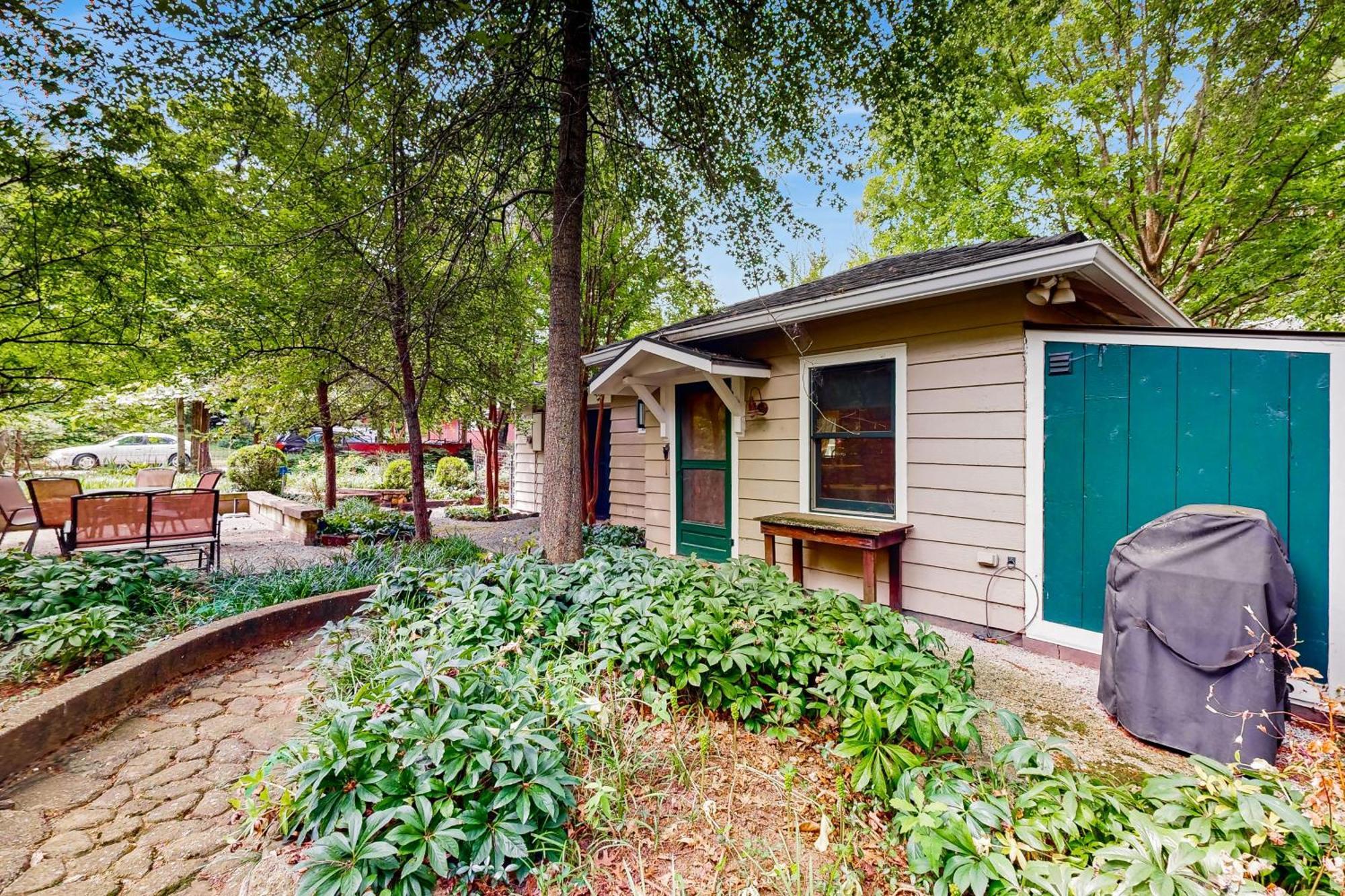 Little House - Nashville